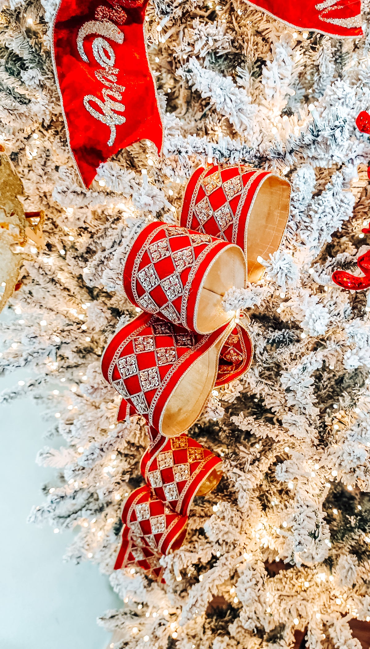Luxury Red/gold Ribbon set of 6