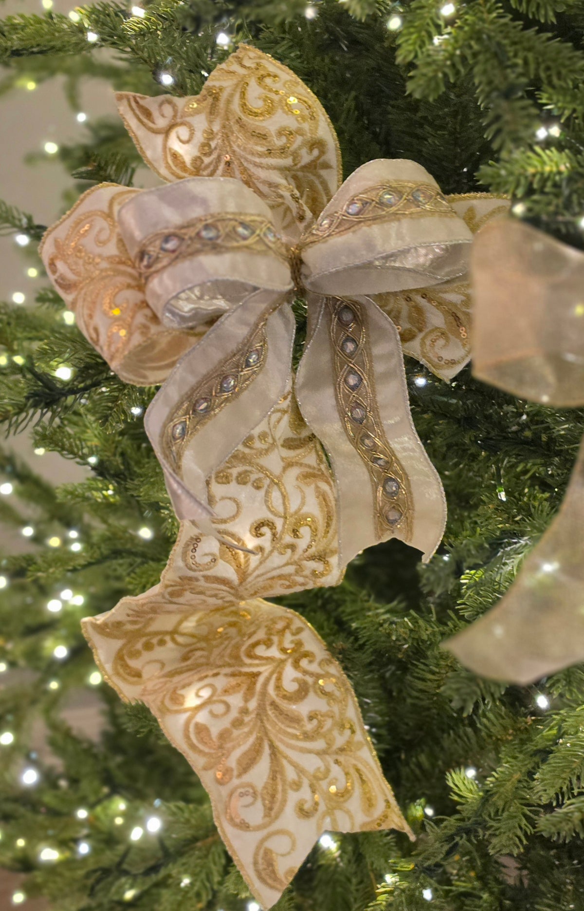 Gilded Jewel Scroll Bows Bundle