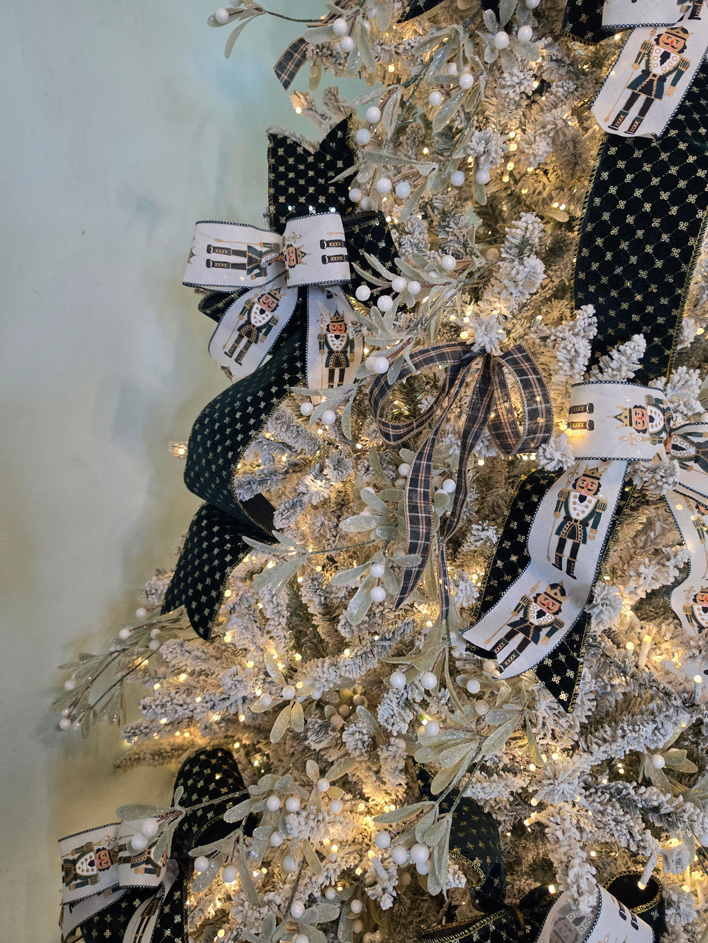 Nutcracker Christmas Bow Bundle/ Forest Green, Ivory & Gold